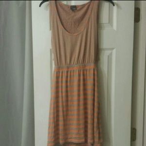 NWOT Sparkle & Fade dress medium
